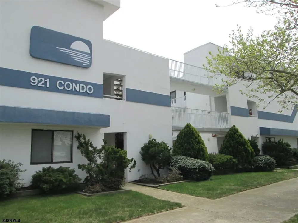 921 Wesley Ave Ocean City, NJ 08226