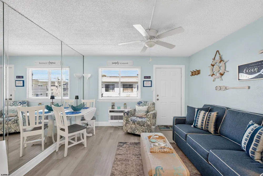 921 Wesley Ave Ocean City, NJ 08226