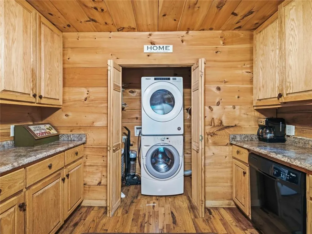 97 Eagles Nest Road Sautee Nacoochee, GA 30571