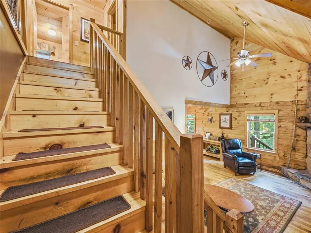 97 Eagles Nest Road Sautee Nacoochee, GA 30571