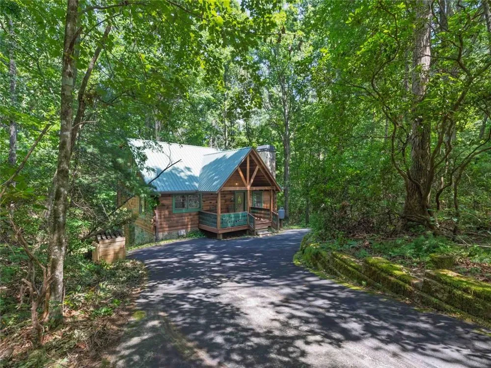 97 Eagles Nest Road Sautee Nacoochee, GA 30571