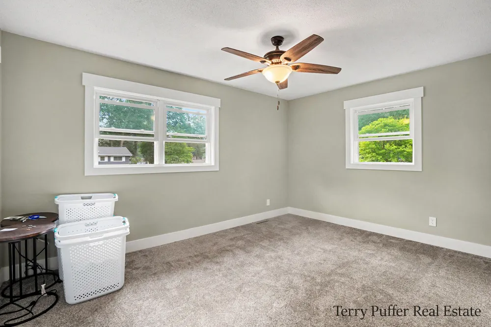 1107 Lancelot Drive Muskegon, MI 49445