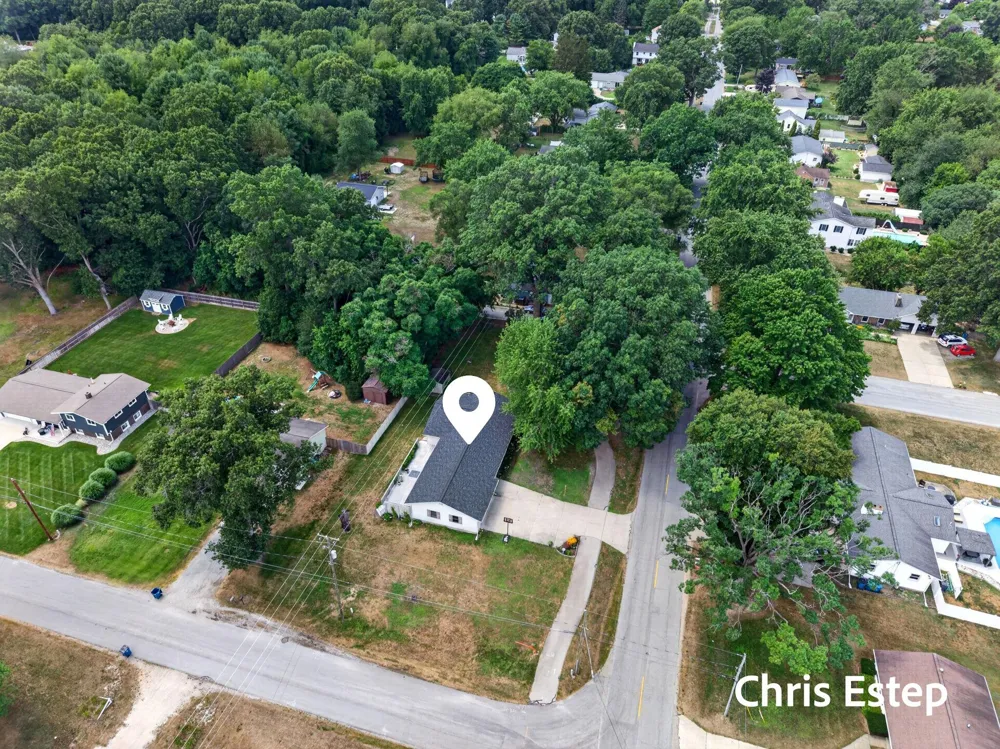 15288 Pruin Street Spring Lake, MI 49456
