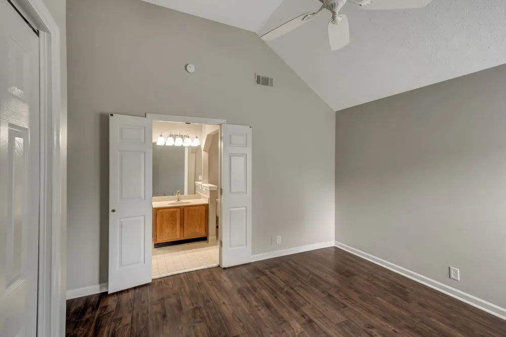 125 Agee Cir E Hendersonville, TN 37075