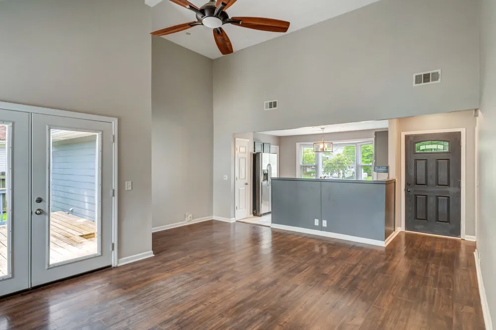 125 Agee Cir E Hendersonville, TN 37075