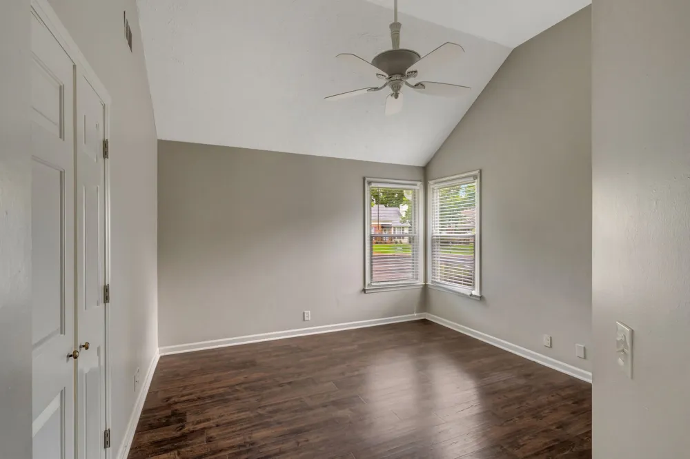 125 Agee Cir E Hendersonville, TN 37075