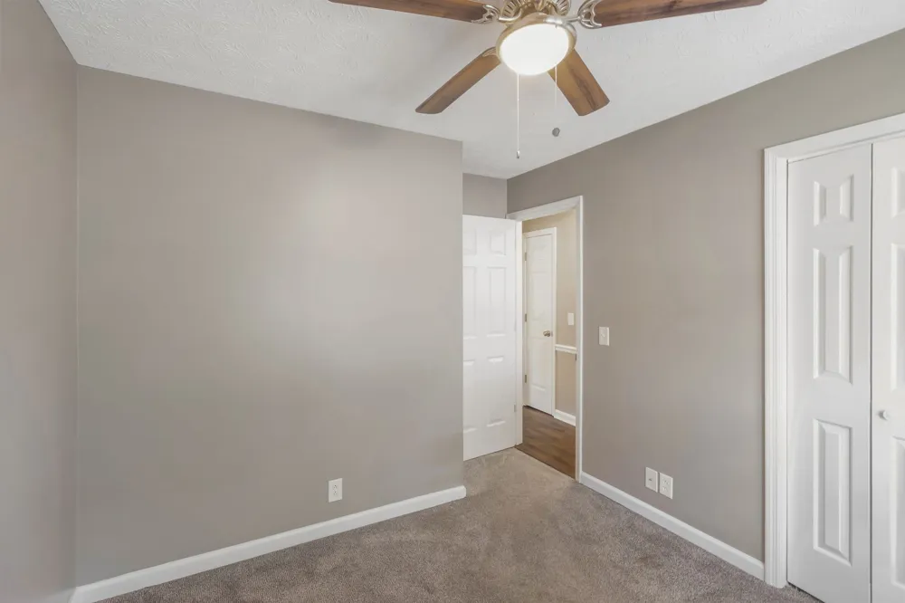125 Agee Cir E Hendersonville, TN 37075