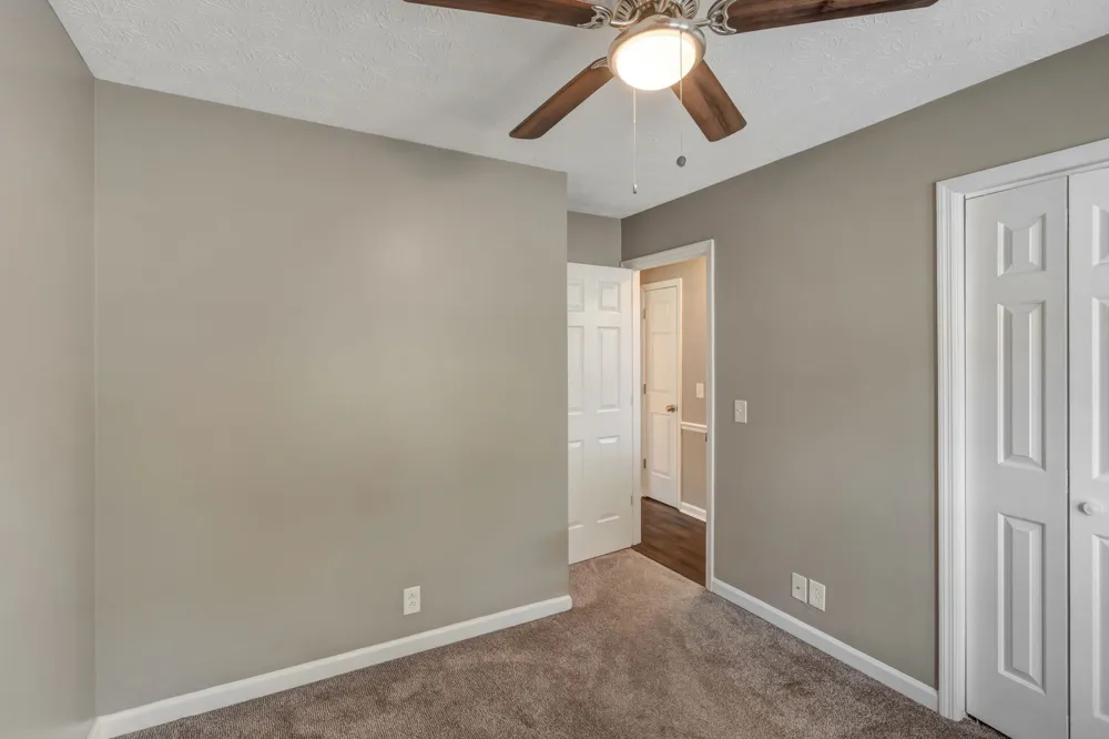 125 Agee Cir E Hendersonville, TN 37075