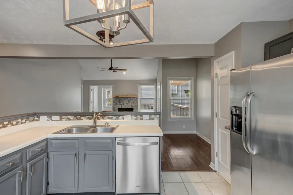 125 Agee Cir E Hendersonville, TN 37075