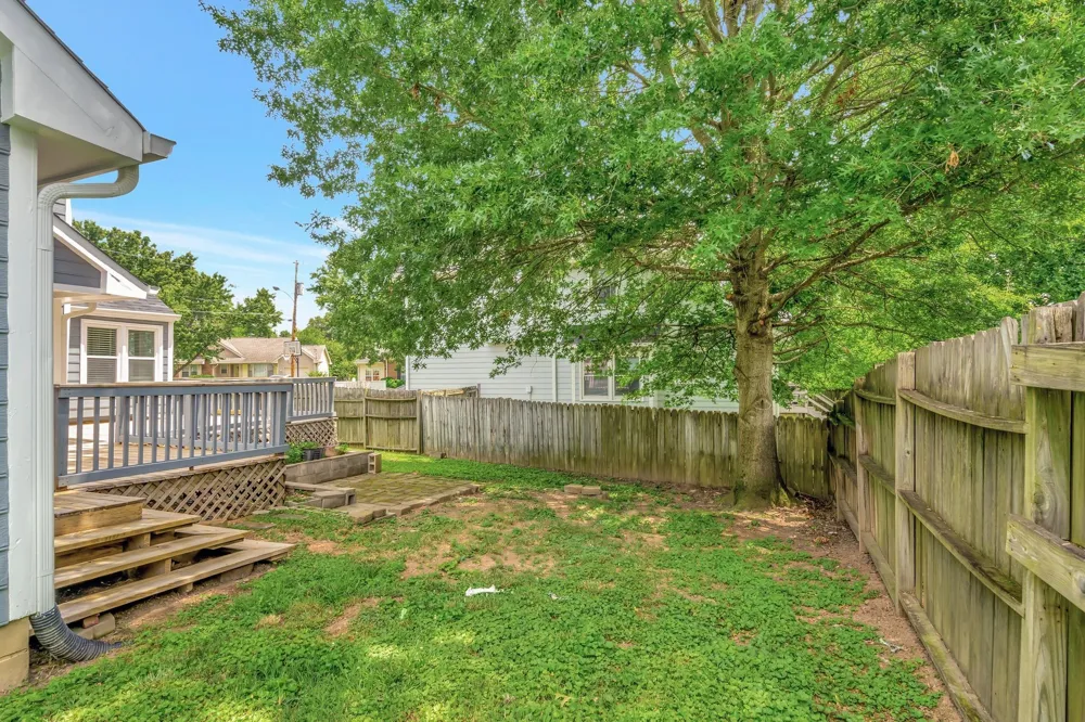 125 Agee Cir E Hendersonville, TN 37075