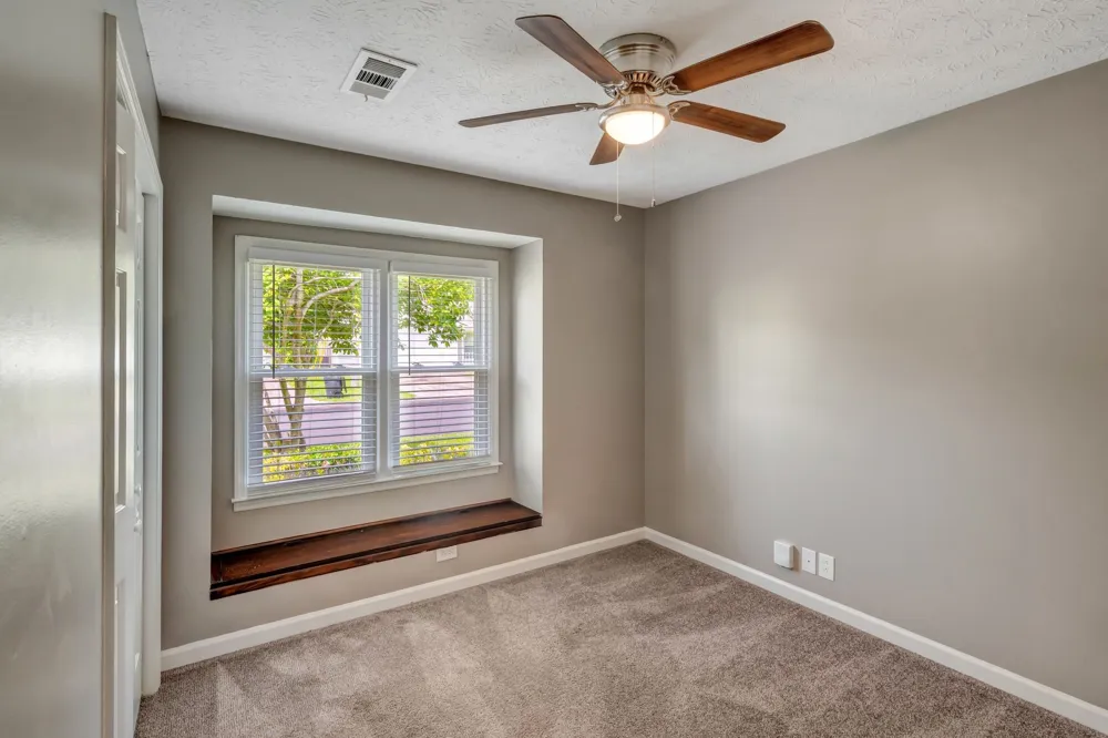125 Agee Cir E Hendersonville, TN 37075