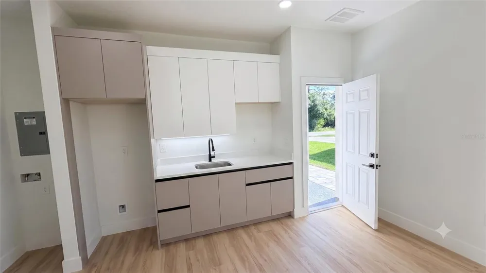 2517 PASCAL AVENUE North Port, FL 34286