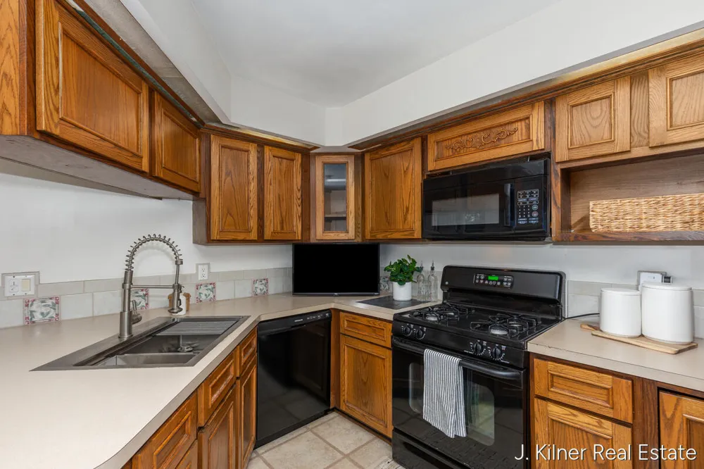 24865 44th Avenue Almena Township, MI 49071