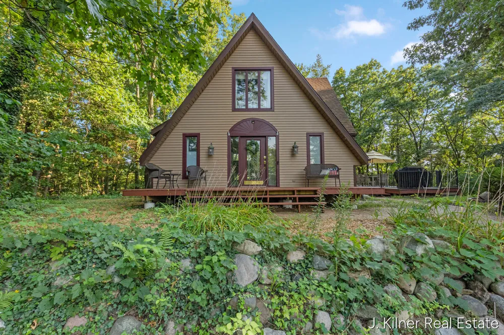 24865 44th Avenue Almena Township, MI 49071