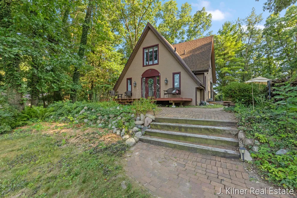 24865 44th Avenue Almena Township, MI 49071