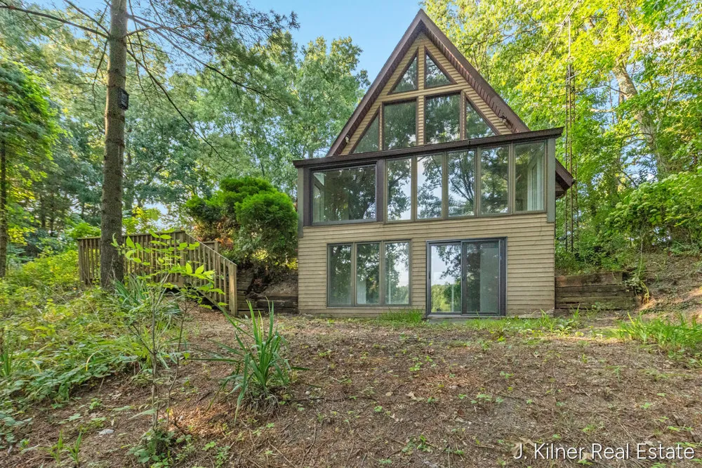 24865 44th Avenue Almena Township, MI 49071
