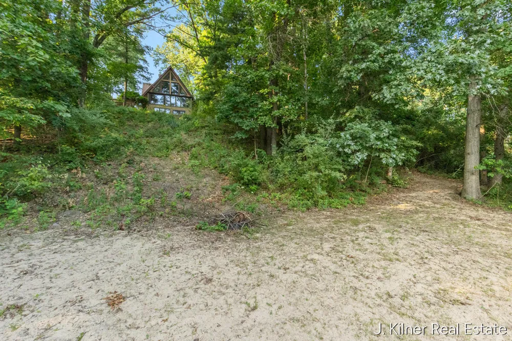 24865 44th Avenue Almena Township, MI 49071