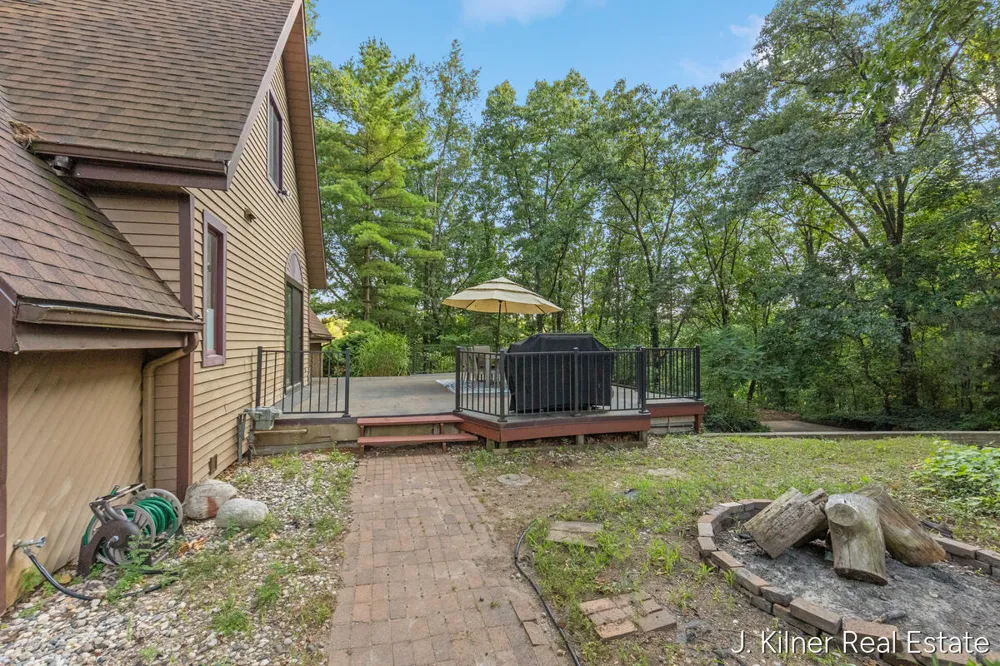 24865 44th Avenue Almena Township, MI 49071