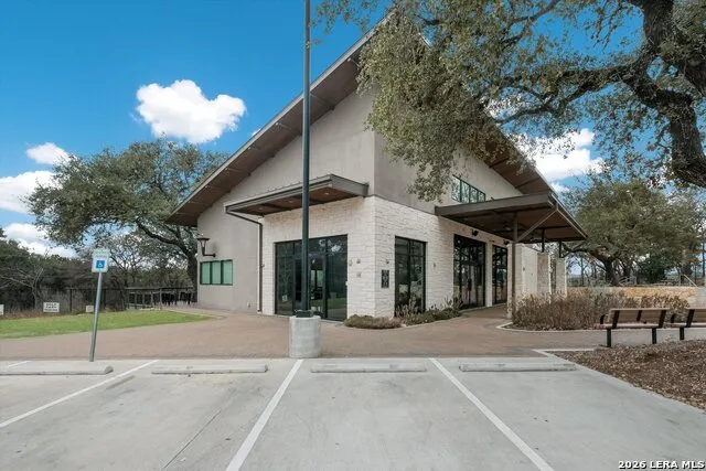 340 MUSTANG CIR Hollywood Park, TX 78232