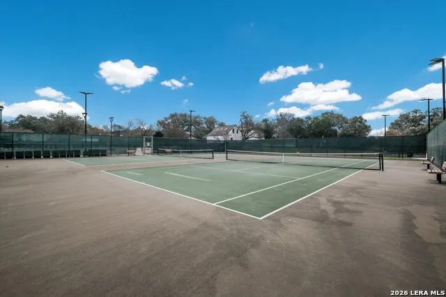 340 MUSTANG CIR Hollywood Park, TX 78232