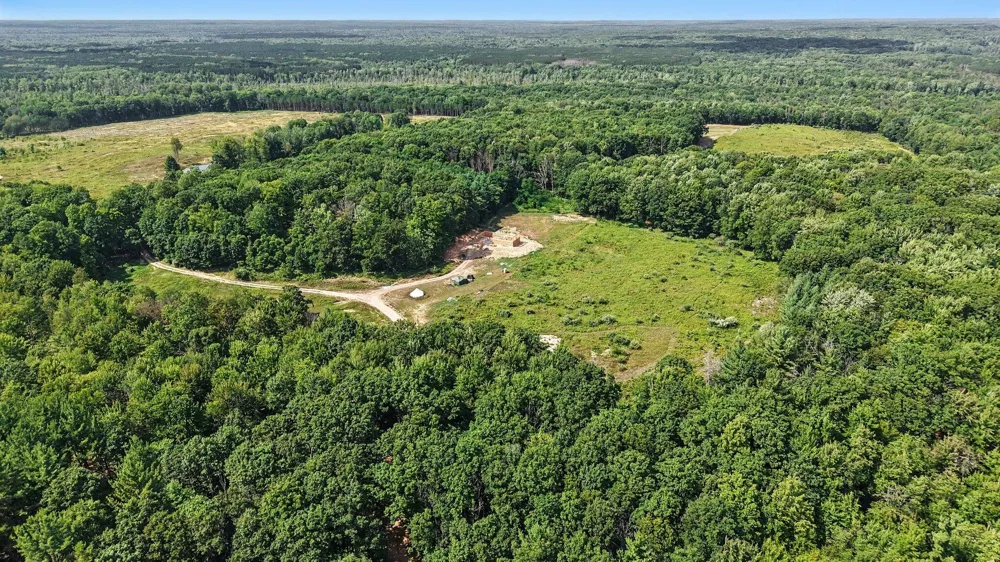 1 E Bear Paw Drive White Cloud, MI 49349
