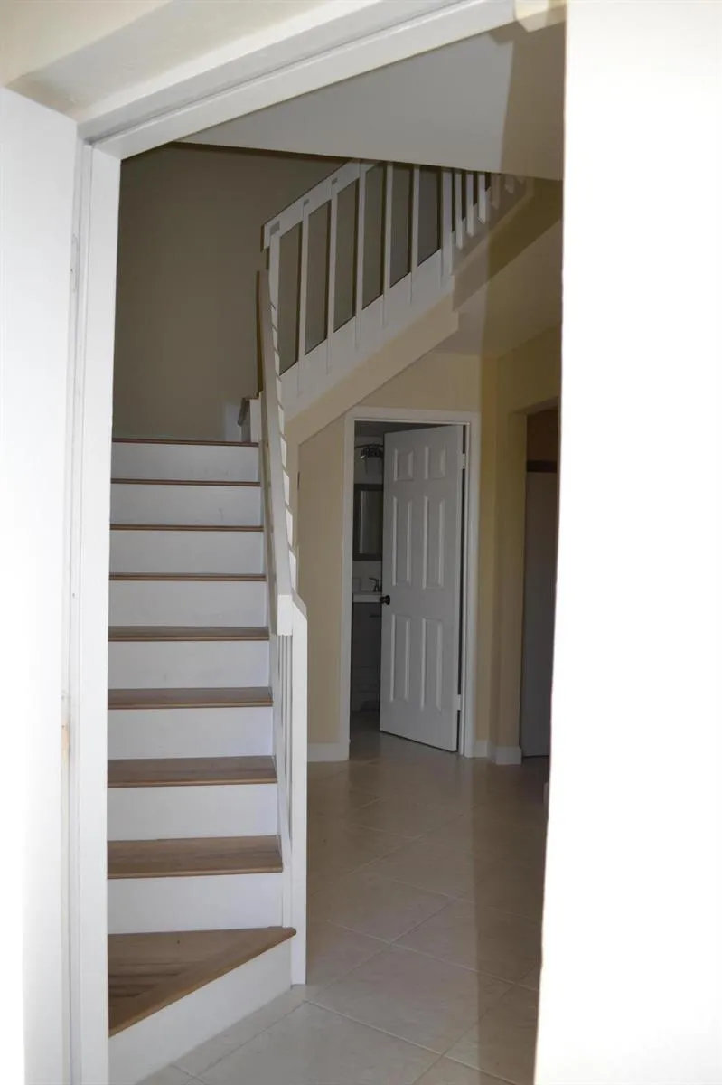 176 Seabreeze Circle Jupiter, FL 33477