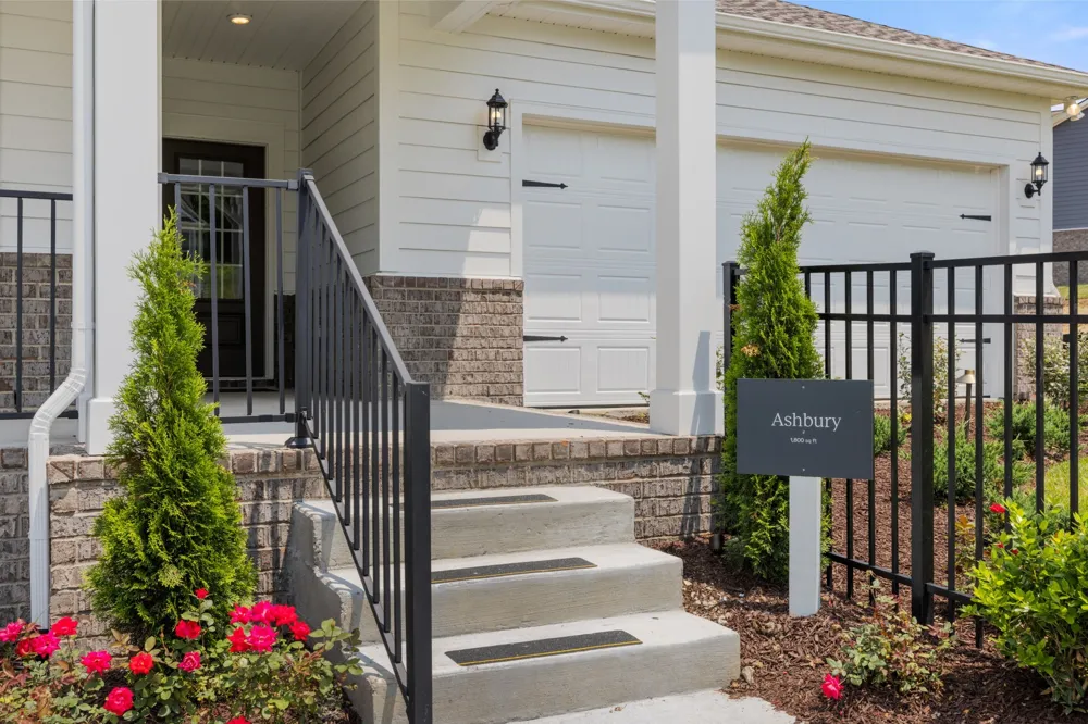 1033 CURTIS SPRINGS LN Lewisburg, TN 37091