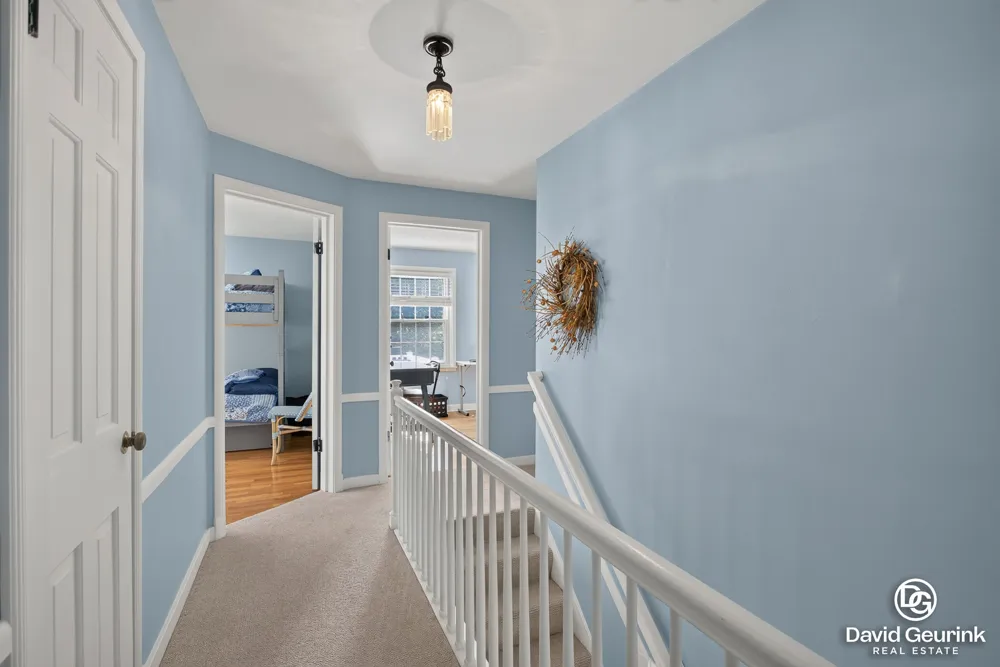 15 W 25th Street Holland, MI 49423