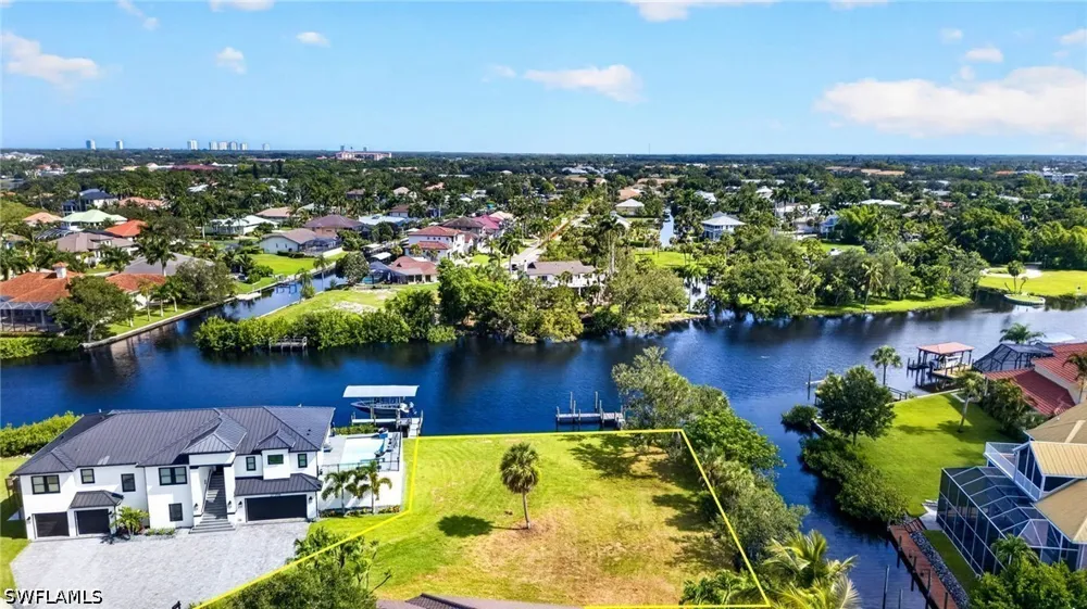 High Seas Lane Bonita Springs, FL 34135