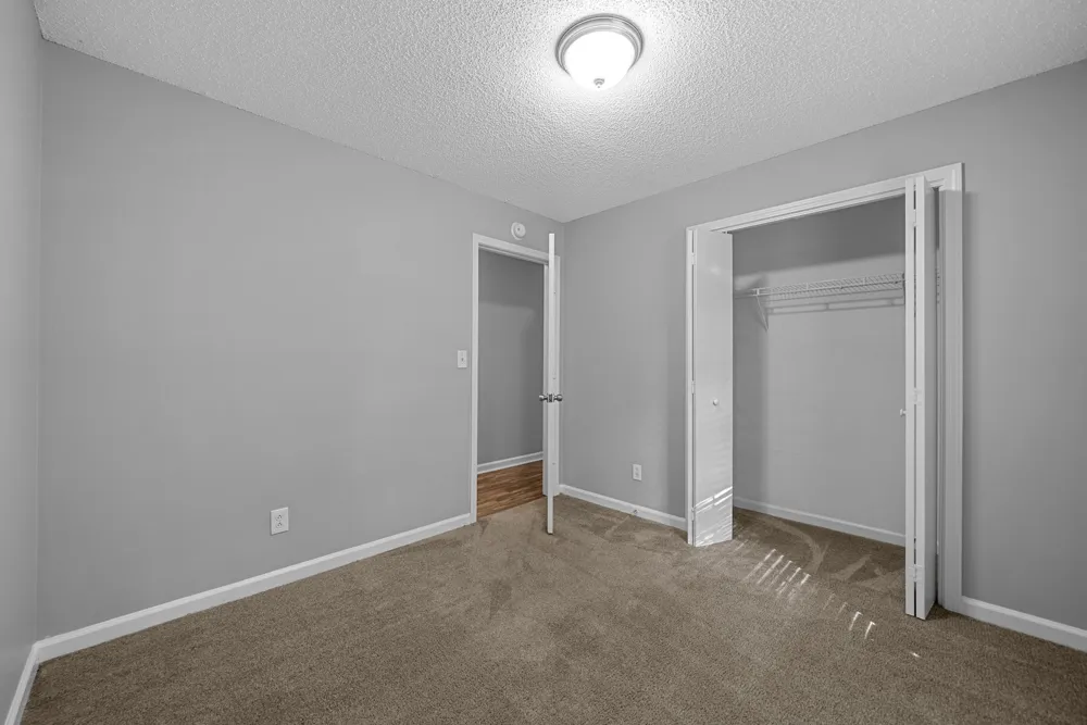 1251 Parkway Pl #F Clarksville, TN 37042