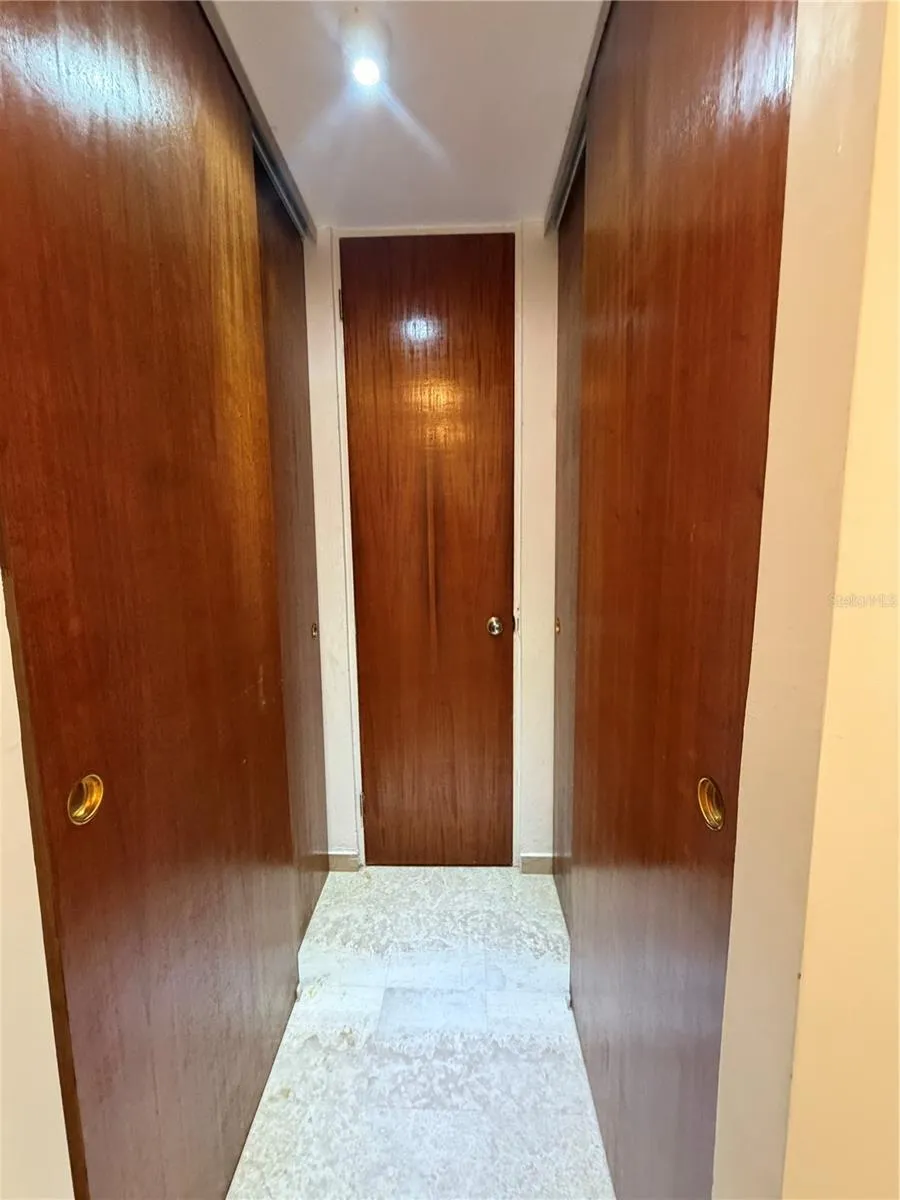 6471 AVE. ISLA VERDE #811 Carolina, PR 00979
