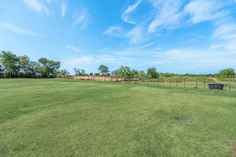 7951 FM 339 Mount Calm, TX 76673