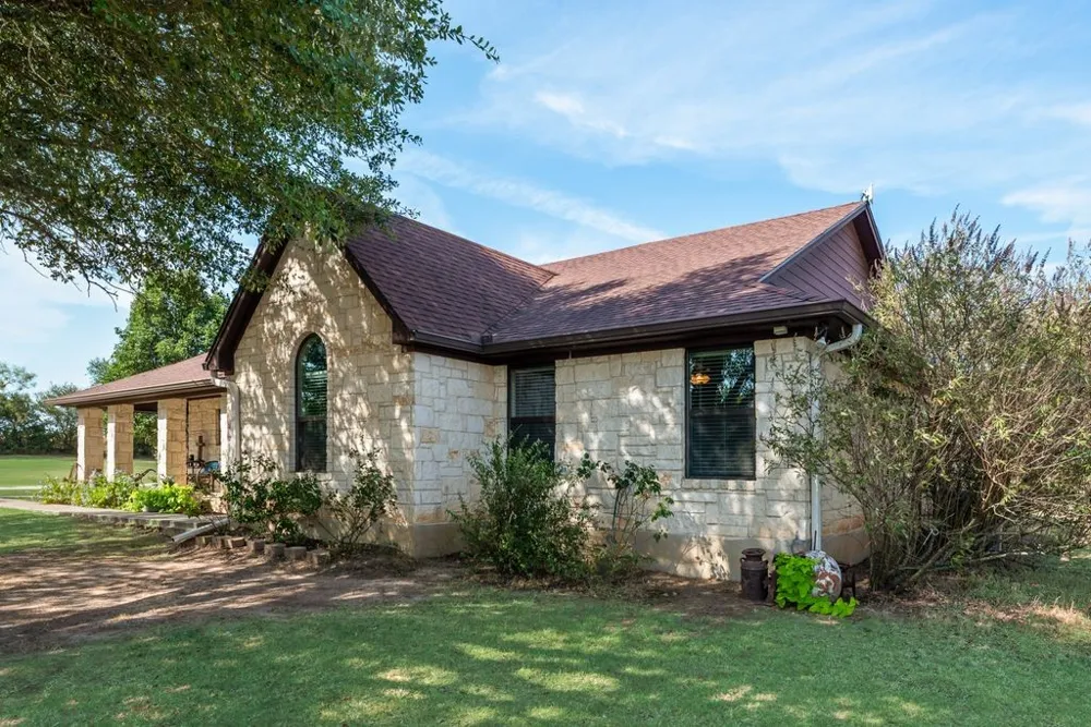 7951 FM 339 Mount Calm, TX 76673