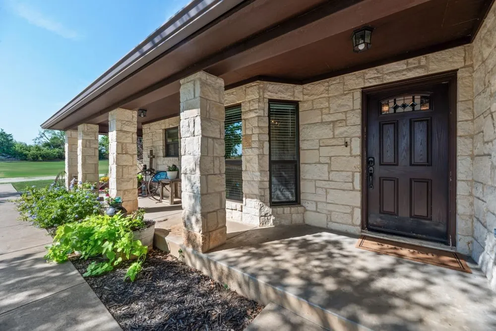 7951 FM 339 Mount Calm, TX 76673