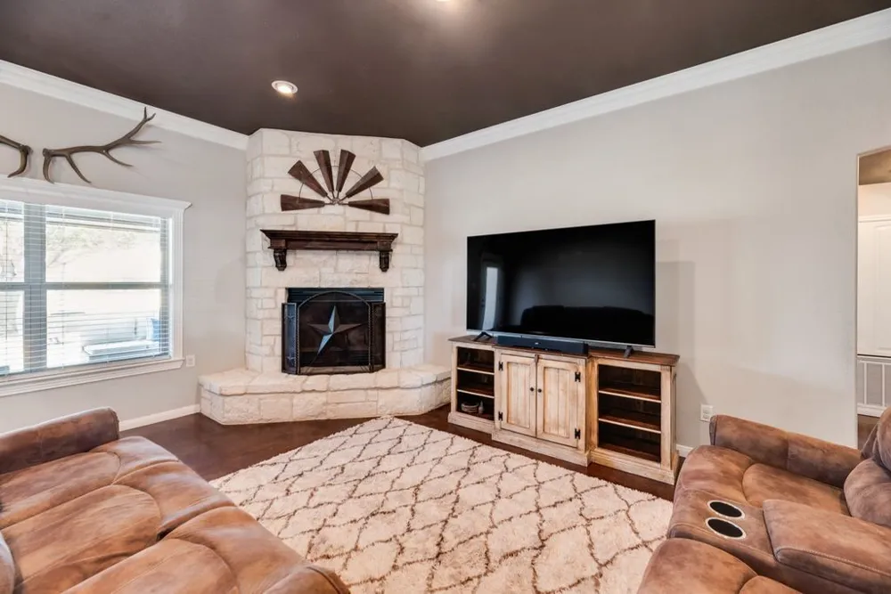 7951 FM 339 Mount Calm, TX 76673