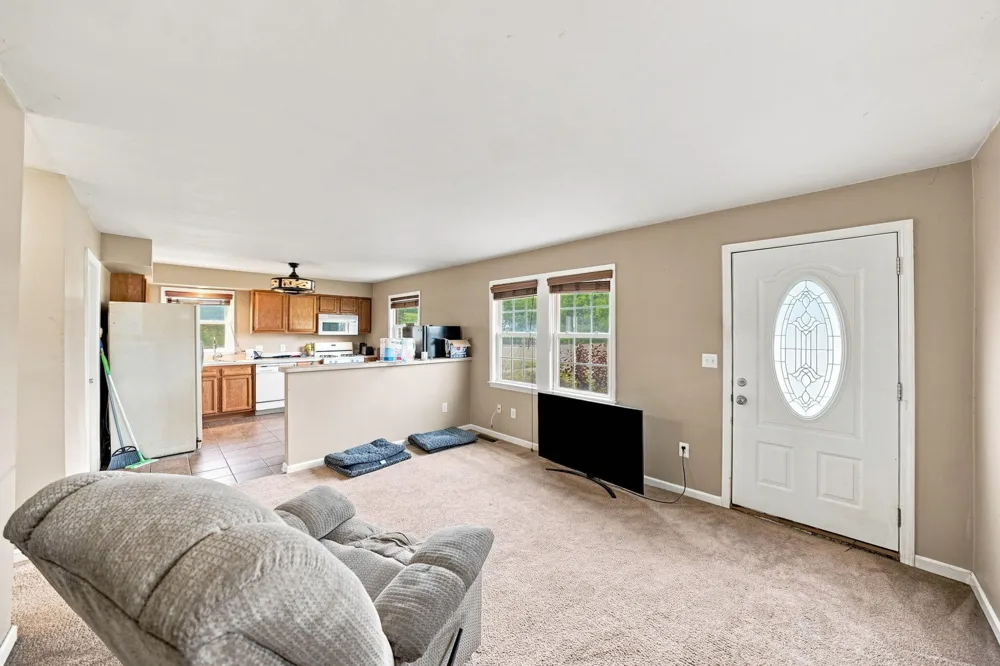 18799 Koester Street Riverview, MI 48193