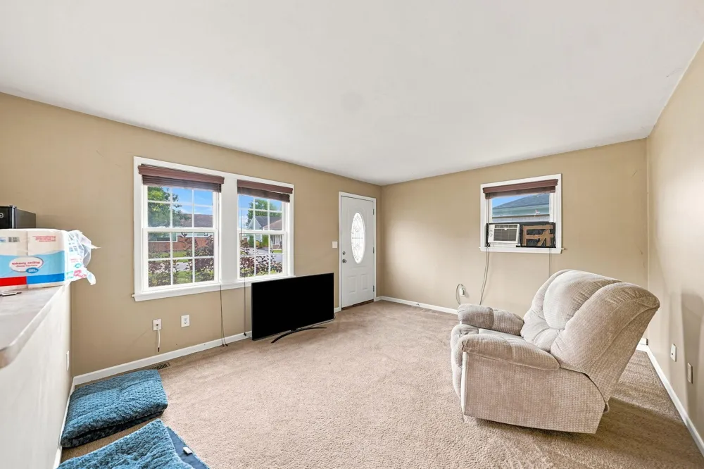 18799 Koester Street Riverview, MI 48193