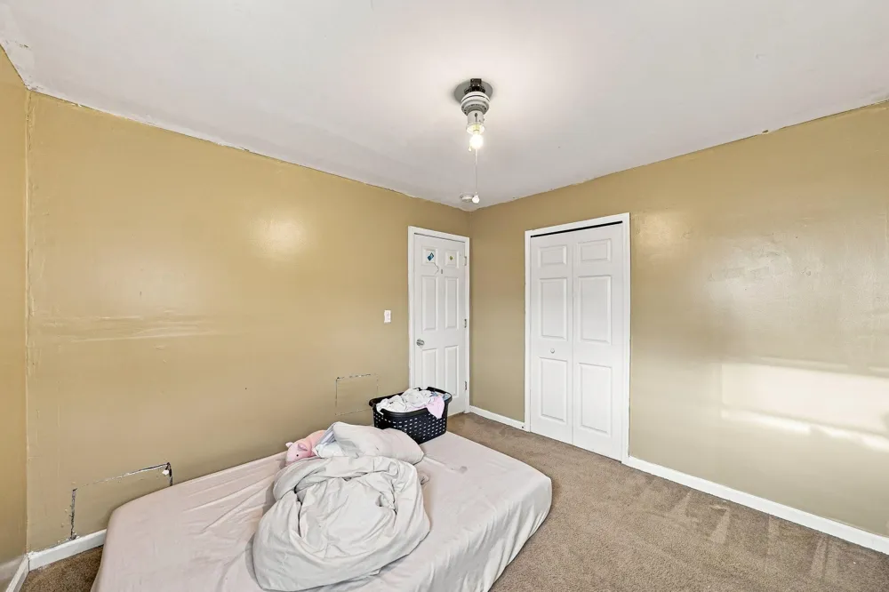 18799 Koester Street Riverview, MI 48193