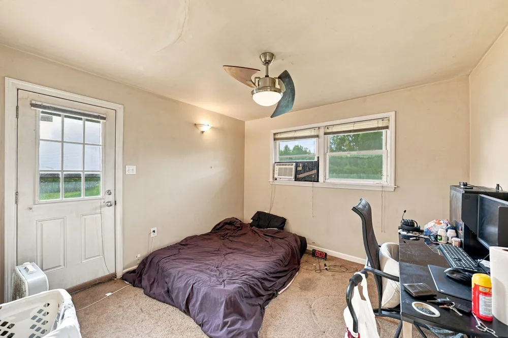18799 Koester Street Riverview, MI 48193