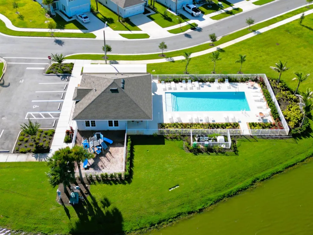 274 Raspberry Road Fort Pierce, FL 34981