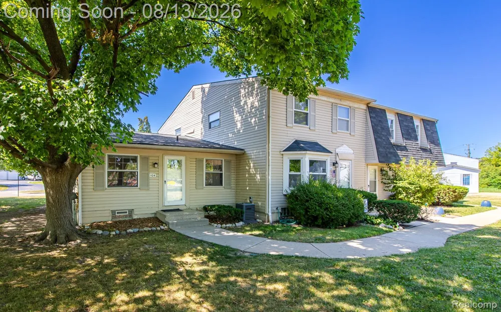 104 Lake Village Drive Walled Lake City, MI 48390
