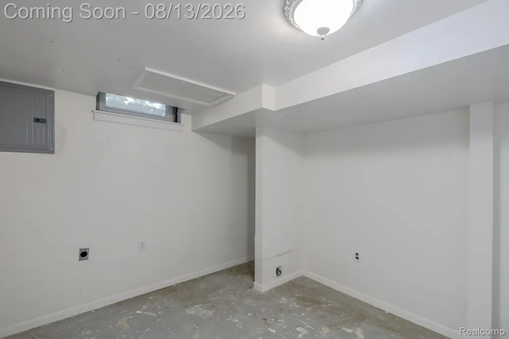 104 Lake Village Drive Walled Lake City, MI 48390