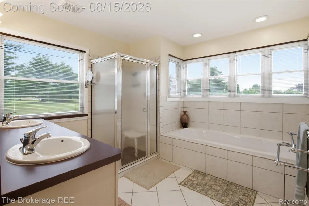 248 Norlynn Drive Oceola Township, MI 48843