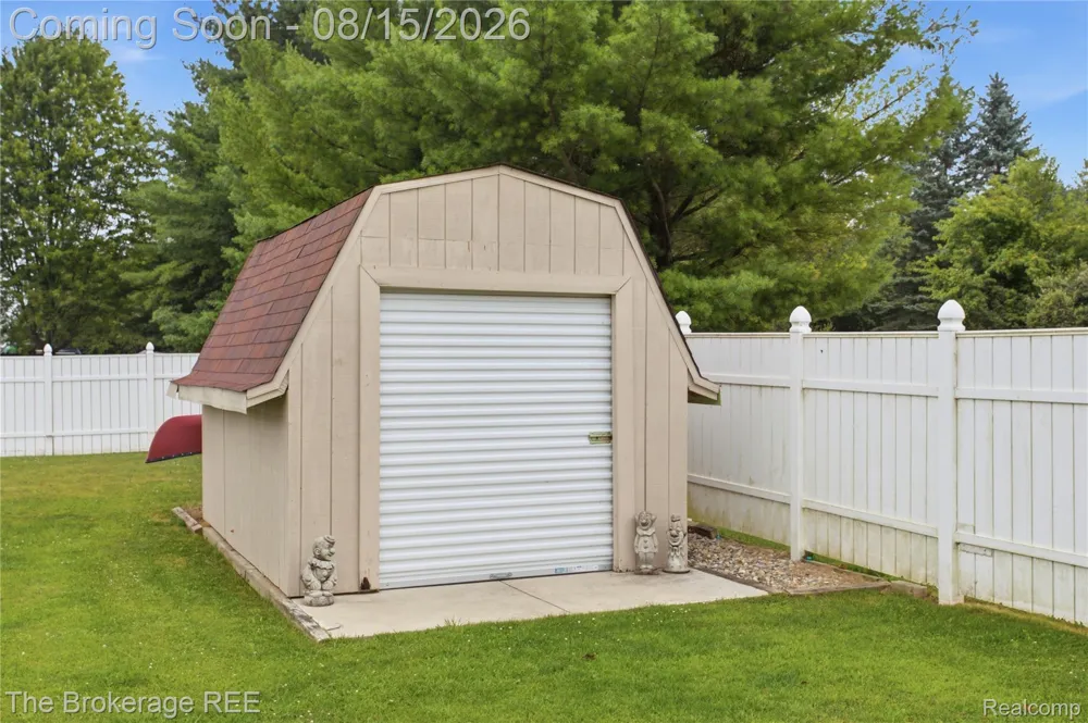 248 Norlynn Drive Oceola Township, MI 48843