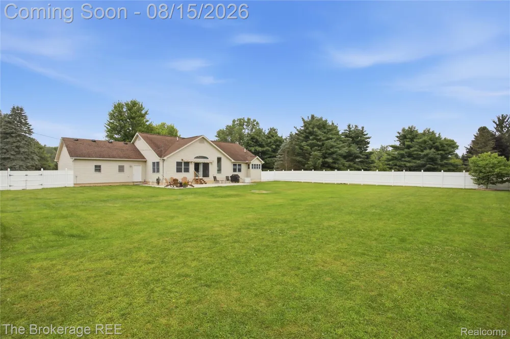 248 Norlynn Drive Oceola Township, MI 48843