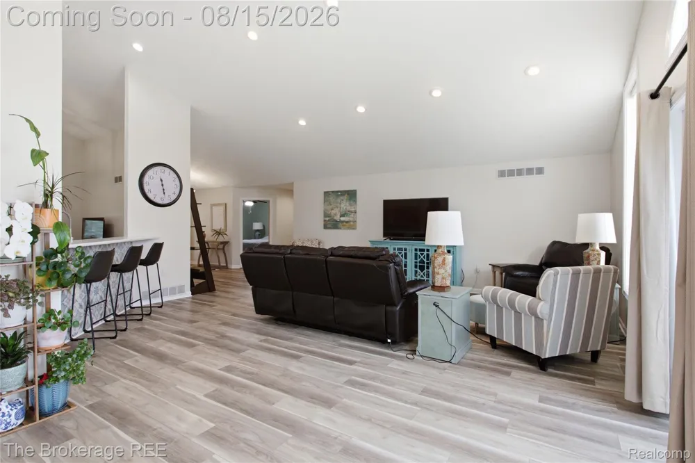 248 Norlynn Drive Oceola Township, MI 48843