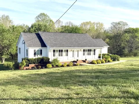 1909 Pointe Barton Dr