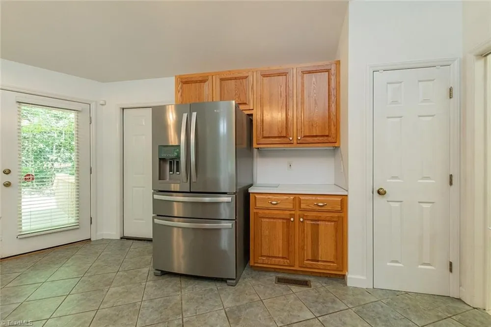 631 Mill Stream Lane Lexington, NC 27292