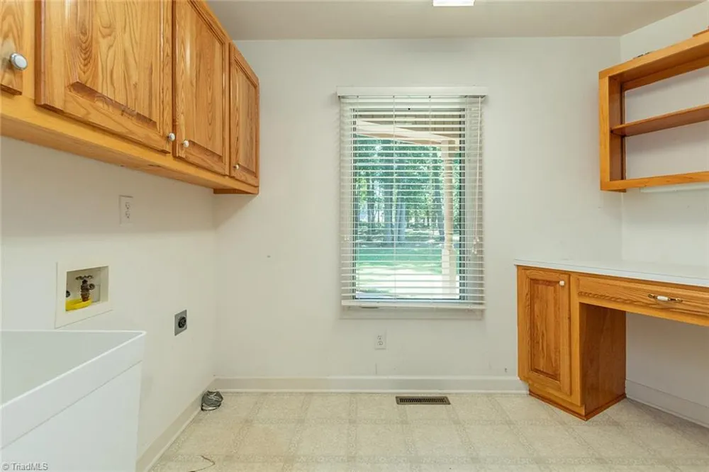 631 Mill Stream Lane Lexington, NC 27292
