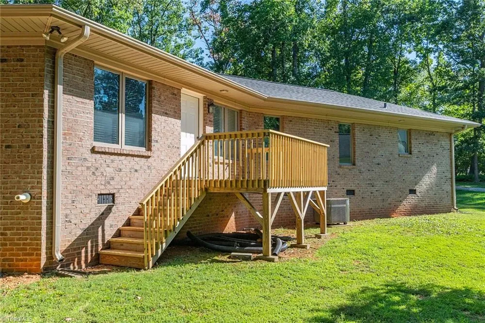 631 Mill Stream Lane Lexington, NC 27292